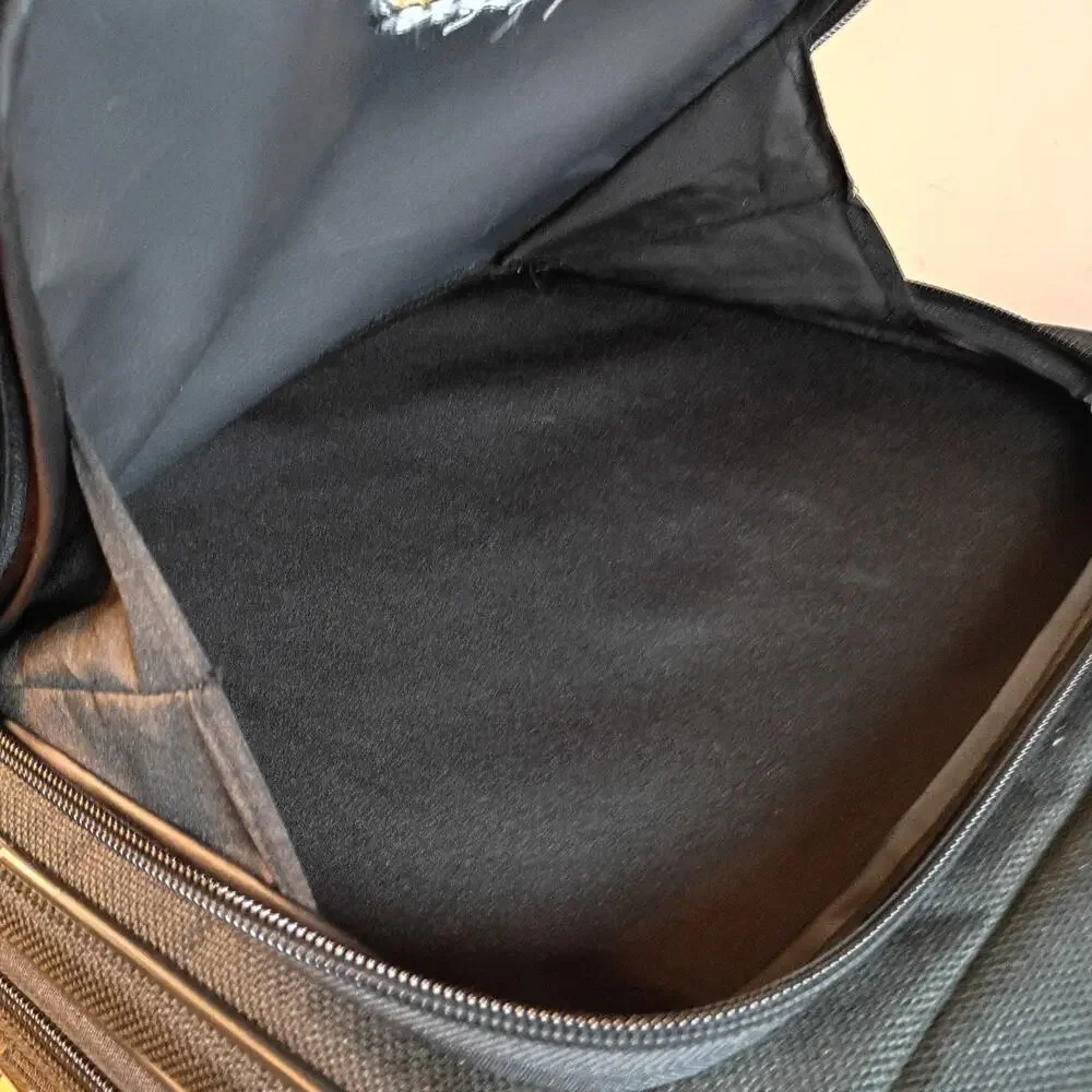Vintage SUN Sports Black Softside Rolling Suitcase Luggage 2-Wheel Travel Bag